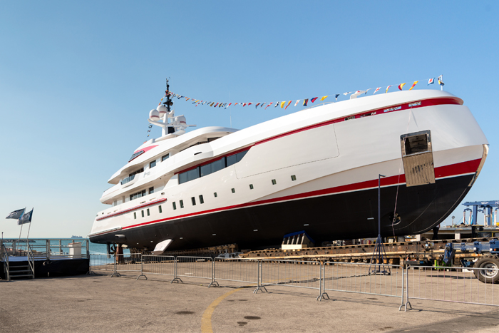 THE LAUNCH OF THE FOREVER ONE SUPER YACHT _4