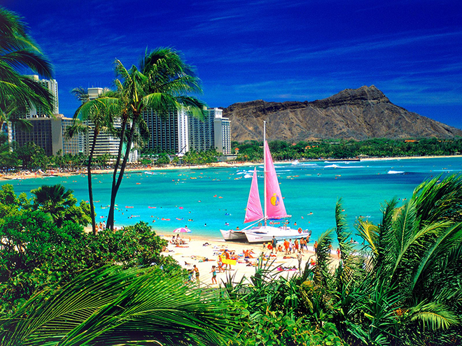 Luxury Yacht Vacations Hawai 4