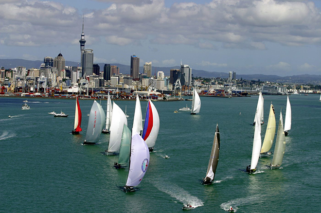 Super Yachts join Racing Festival in New Zealand 3