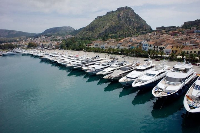 2015 Mediterranean Yacht Show in Pictures 10