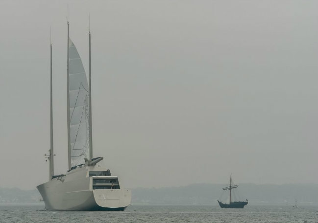 sailing-yacht-a