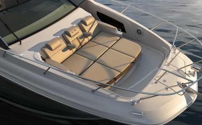 320_Front-Bow_Sundeck-XL-720x446 luxury yachts