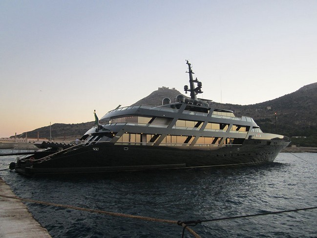 luxury yachts owned by celebrities 8