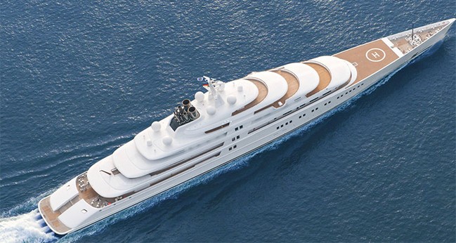 Top 10 Luxury Yacht Builders Around the World 7