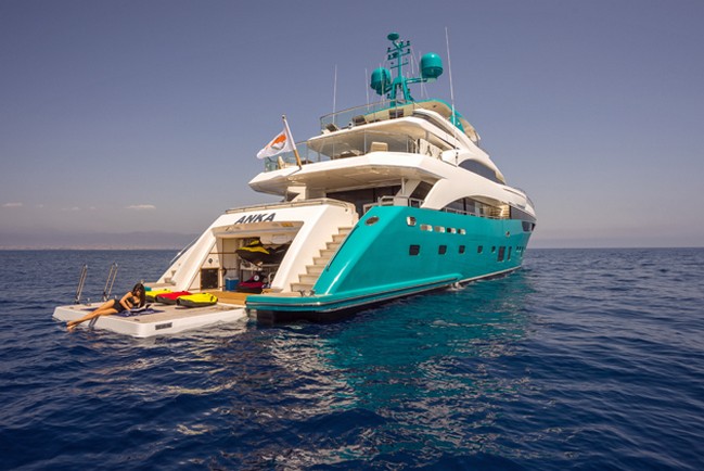 Luxury Yachts - Be Stunned by Princess’ Anka Turquoise Exterior 3