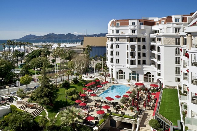 Top 10 Luxury Hotels to Stay While In the Cannes Yachting Festival 4