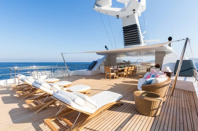 Luxury Yachts - The Marvelous Design of Feadship's Larisa Superyacht 5