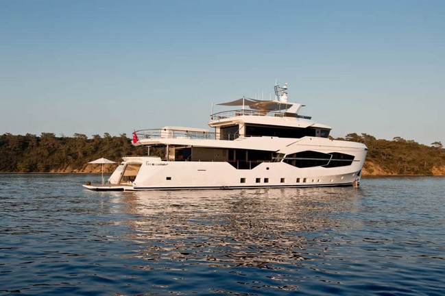 Luxury Yachts – Admire the Stylish Structure of Numarine’s Marla Yacht 2