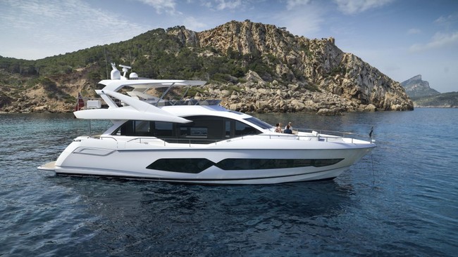The Cleverly-Designed Sunseeker 76 Can Almost Be Consider a Superyacht 3