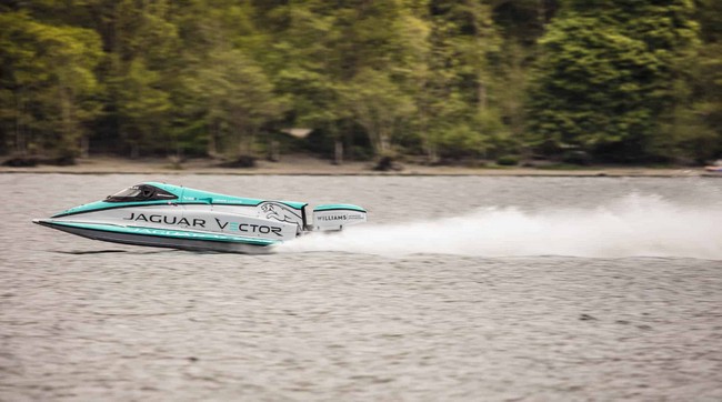 Jaguar V20E Classified as the Fastest Electric Motorboat in the World