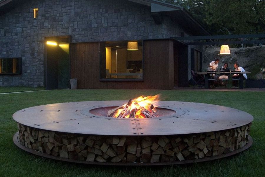 Enhance the decks of your luxury yacht with these top firepits